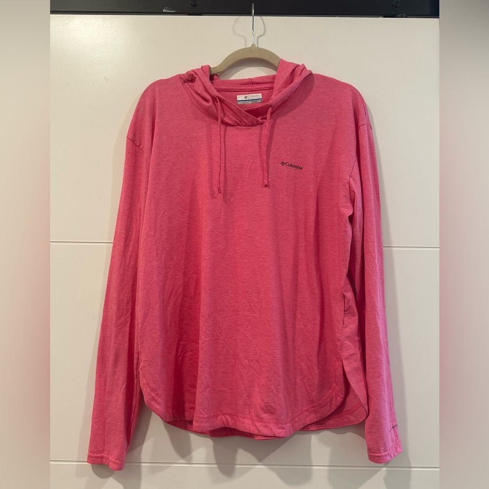Columbia Women's Sun Trek Pink Hooded Long Sleeve Shirt - Pink